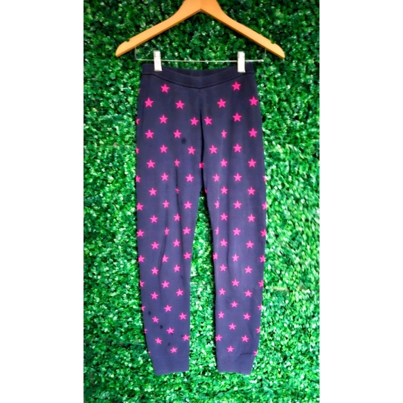 FREE WHEN ADDED TO BUNDLE - Gap Girls sweater pants - Picture 2 of 5
